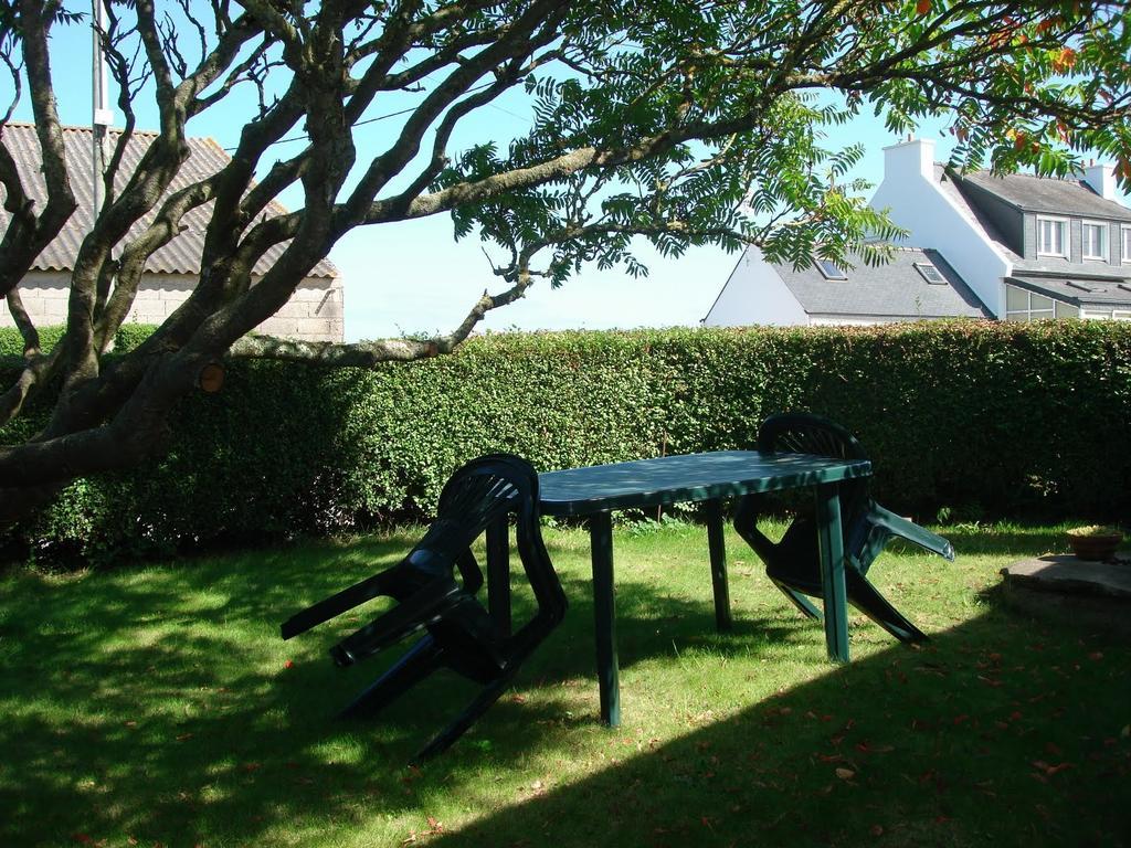 Les Hauts De Kerdrein Saint-Jean-du-Doigt Exterior photo